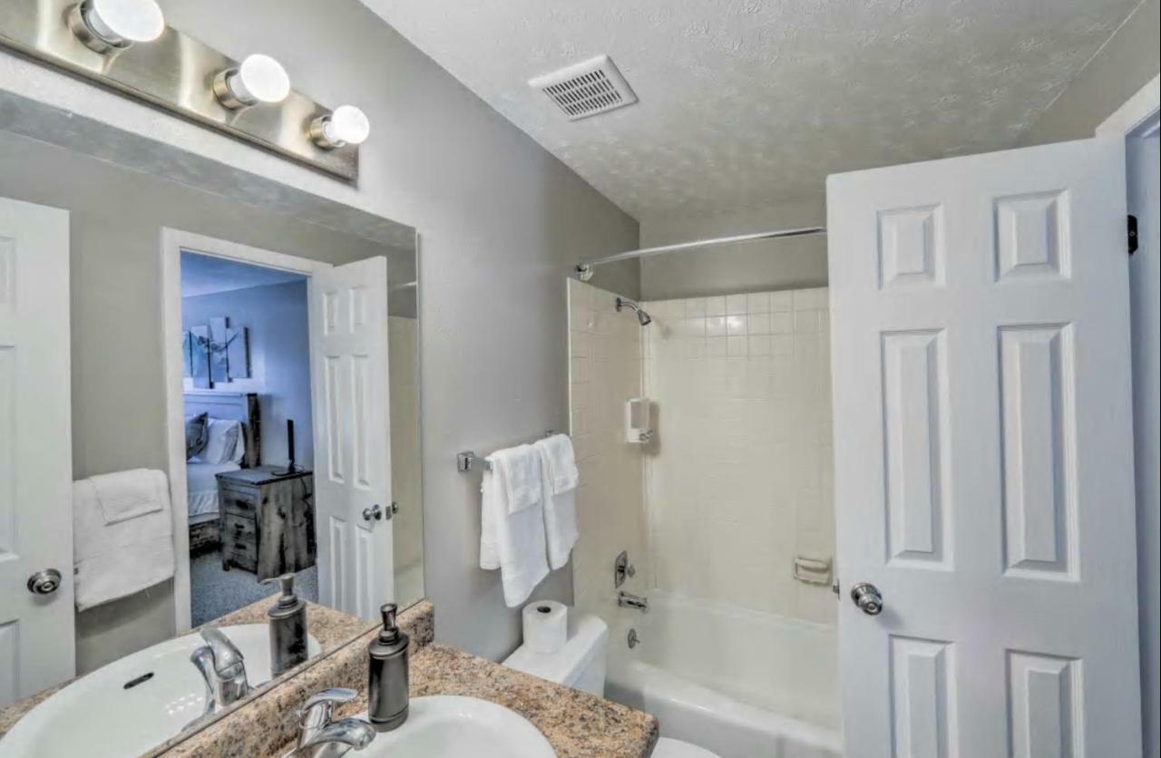 Attractive Apartment W/ Hot Tub Near Lake Powell Page Exterior photo